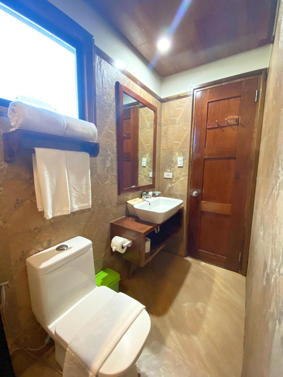 The Nest El Nido Beach Resort Exteriör bild